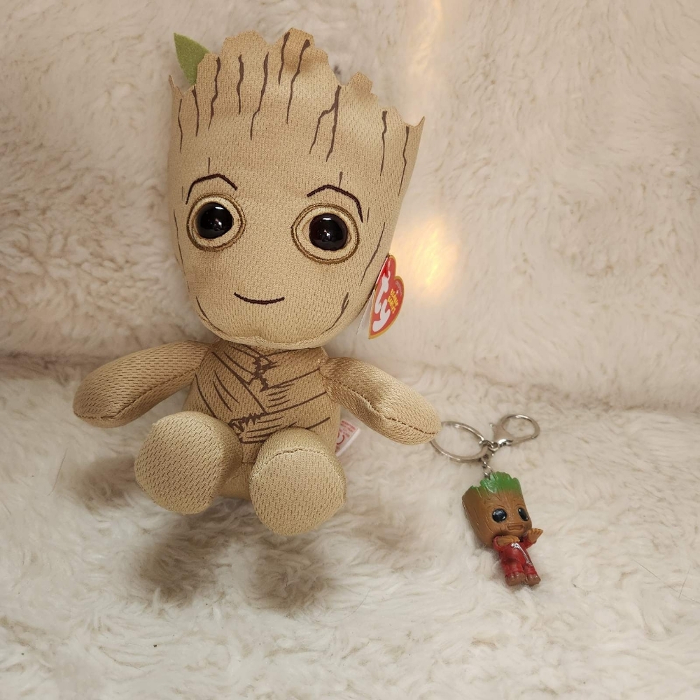 Ty Marvel Beanie Baby Groot Plush Stuffed Animal & 3D Ravager Keychain Bundle
